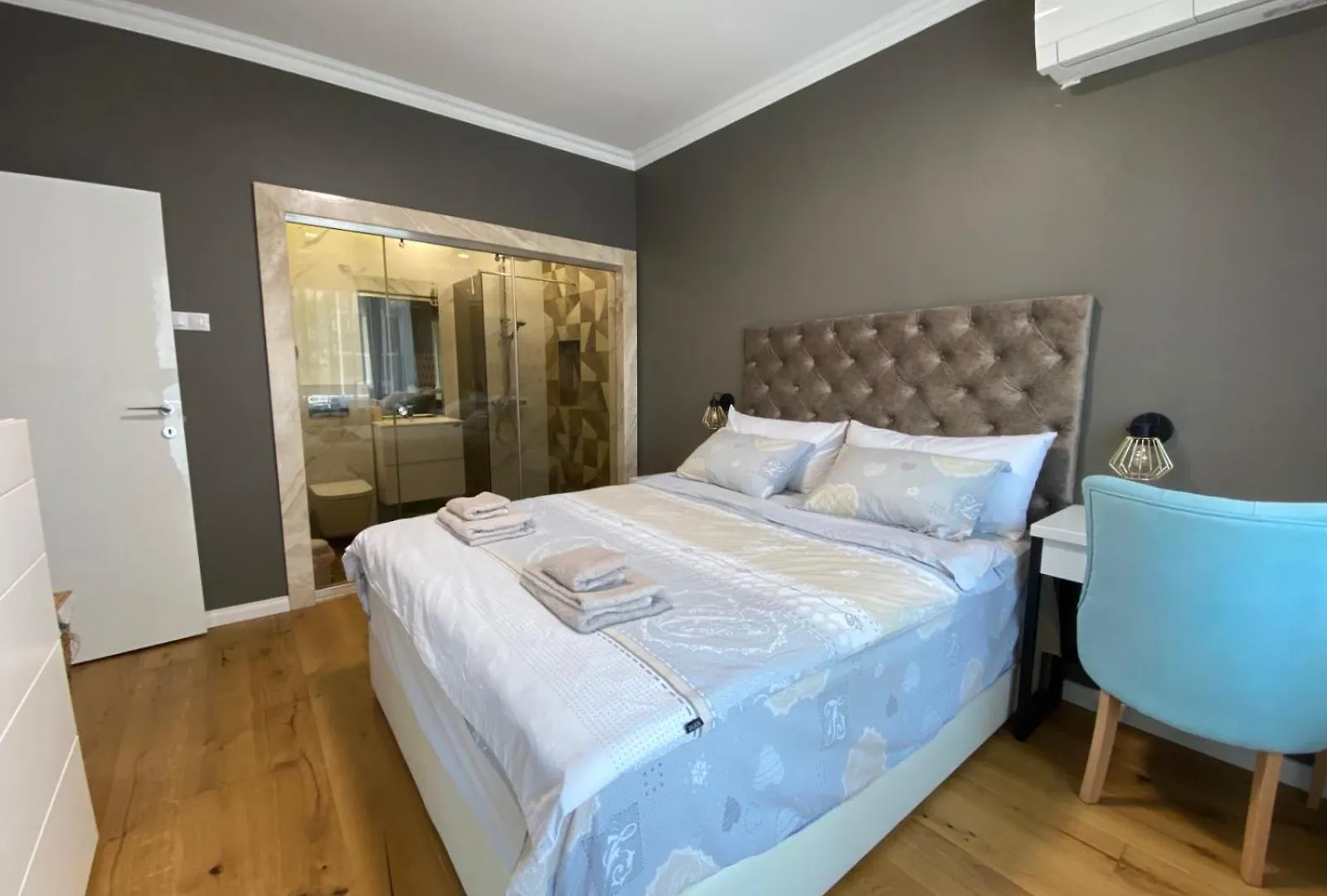 Gran Capital Maritima Varna - Apartment Top Central Bulgaria